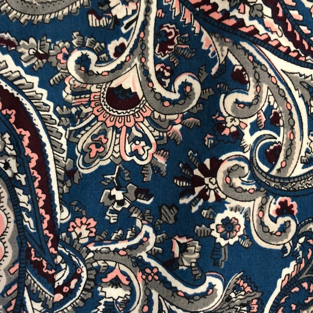 Shirt - Picture 3 of 4